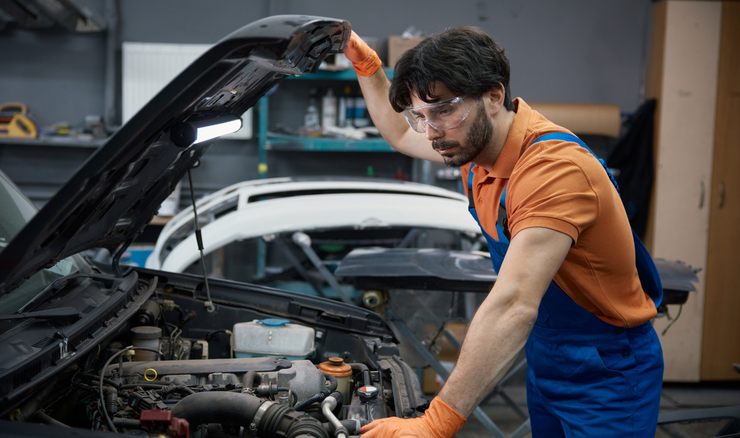 Certificate IV in Automotive Electrical Technology